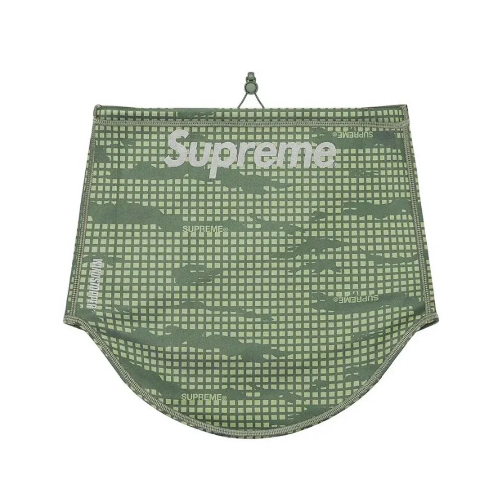 Supreme WINDSTOPPER Neck Gaiter 'Olive Grid Camo'